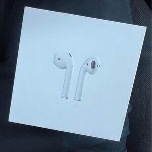 AirPod 2nd generation chargering case